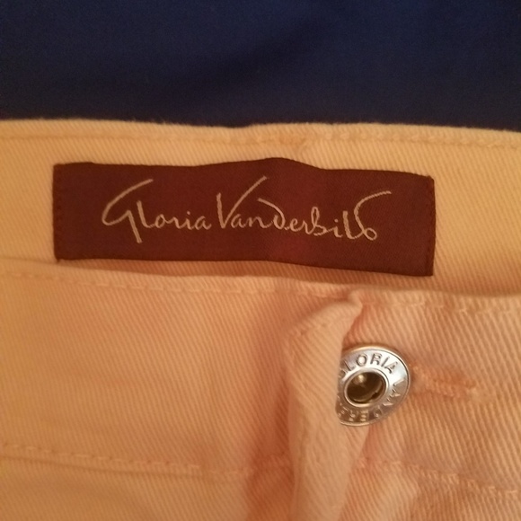 Pink Pants - Picture 4 of 5